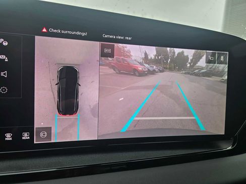 Used 2025 Audi Q6 e-tron Premium w/ Convenience Package image 30