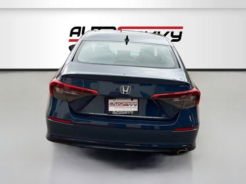 Used 2025 Honda Civic Sport image 6