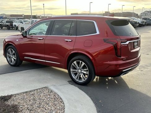 Used 2024 Cadillac XT6 Premium Luxury image 22