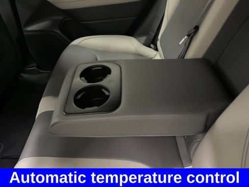 Certified 2025 Subaru Forester Limited AWD/4WD image 16