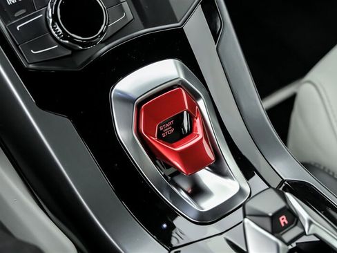Used 2018 Lamborghini Huracan LP 580-2 RWD image 39