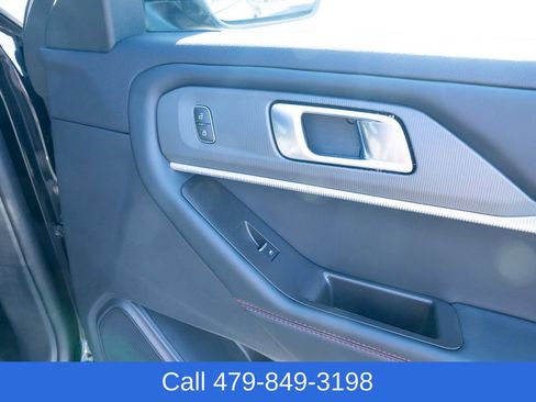 Used 2025 Ford Explorer ST-Line w/ ST-Line Street Pack image 45