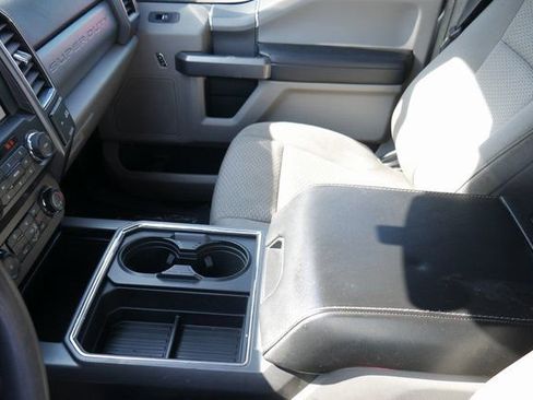 Used 2020 Ford F250 XLT w/ XLT Premium Package image 26