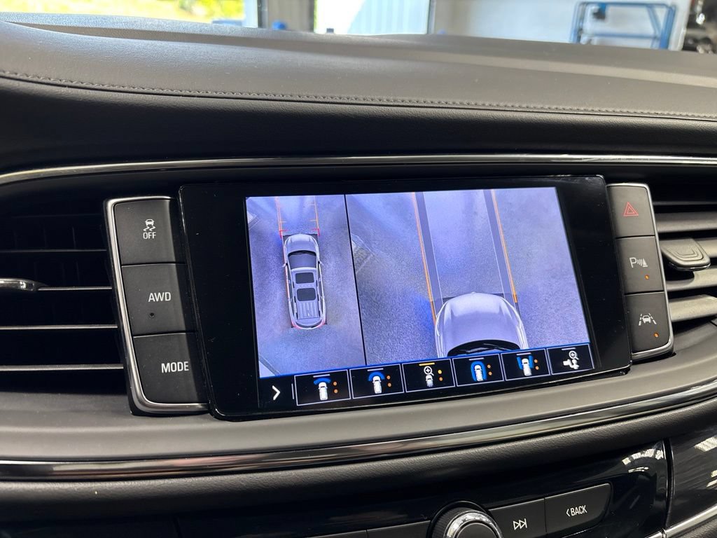 Used 2021 Buick Enclave Premium w/ Surround and Sites Package AWD/4WD image 26