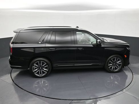 Used 2024 Cadillac Escalade Sport Platinum w/ LPO, Floor Liner Package AWD/4WD image 18