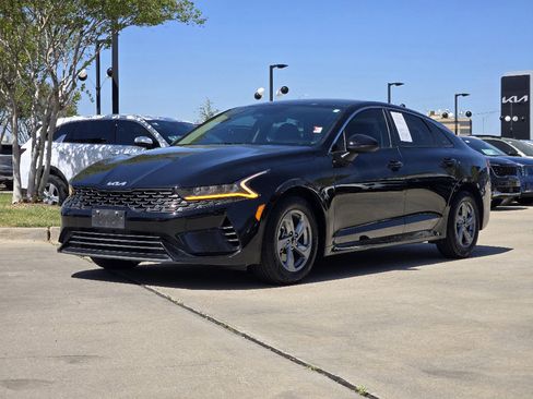 Used 2023 Kia K5 LXS image 2