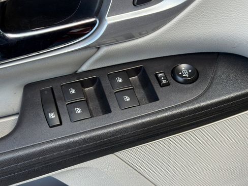 Used 2017 GMC Terrain SLT w/ Driver Alert Package I AWD/4WD image 11