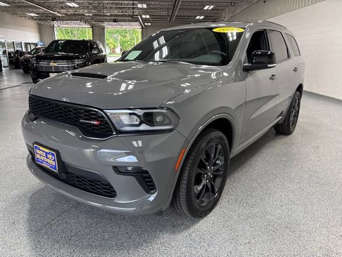 Used 2023 Dodge Durango GT AWD/4WD image 3