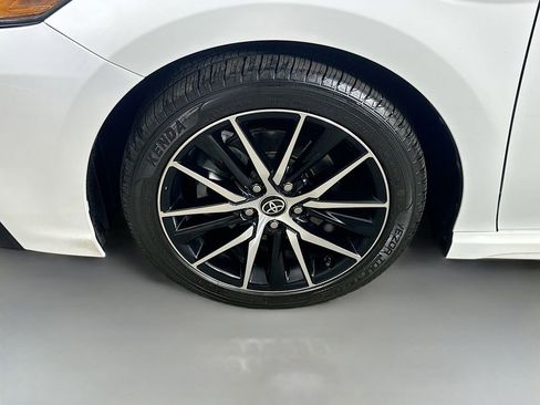 Used 2023 Toyota Camry SE w/ Convenience Package FWD image 8