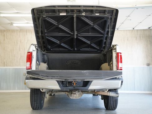 Used 2016 Ford F150 XLT w/ Equipment Group 301A Mid image 36