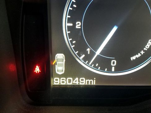 Used 2015 Cadillac Escalade ESV Premium image 13