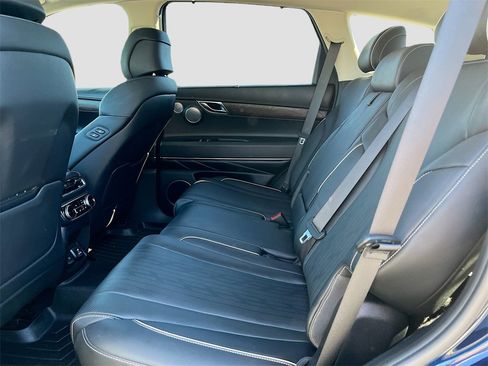 Used 2022 Genesis GV80 2.5T w/ Prestige Package 05 image 26