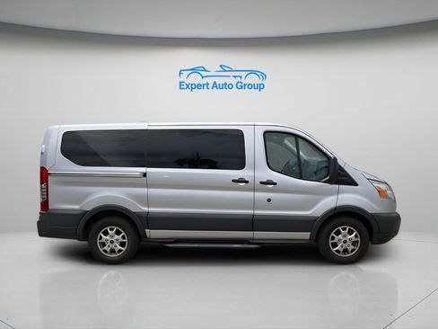 Used 2016 Ford Transit 150 XLT RWD image 3