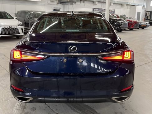 Used 2019 Lexus ES 350 Luxury w/ Accessory Package 2 image 5