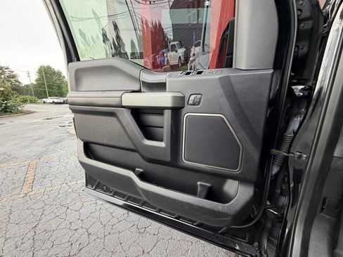 Used 2018 Ford F150 Raptor w/ Equipment Group 802A Luxury AWD/4WD image 14
