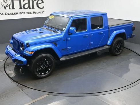 Used 2022 Jeep Gladiator Overland AWD/4WD image 43