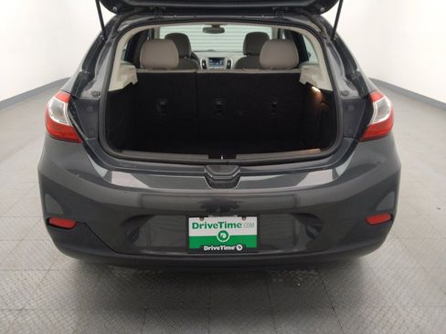 Used 2017 Chevrolet Cruze LT image 29