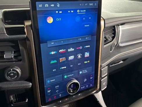 Used 2024 Ford F150 Lightning Lariat image 26