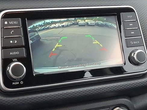 Used 2024 Nissan Kicks S image 14