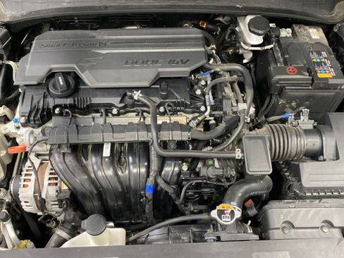 Used 2023 Hyundai Elantra SEL w/ Convenience Package FWD image 27