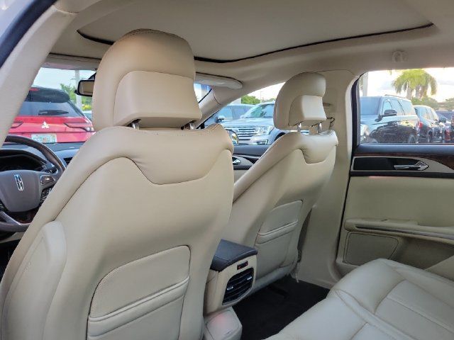 Used 2014 Lincoln MKZ AWD image 11