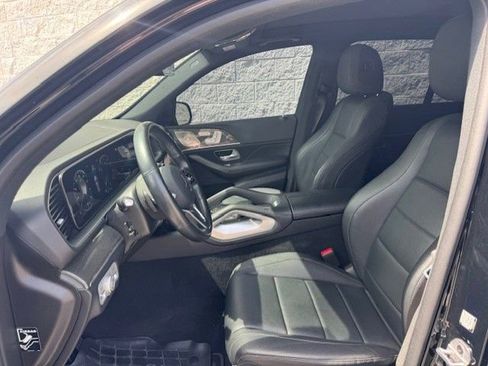 Used 2022 Mercedes-Benz GLE 350 4MATIC image 2