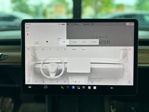 Used 2022 Tesla Model 3 Long Range AWD/4WD image 28