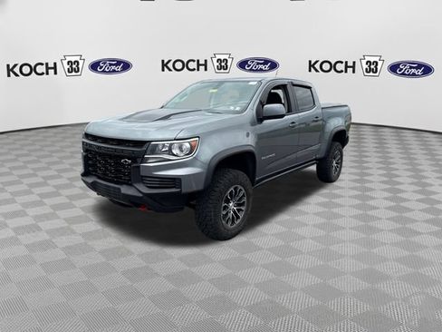 Used 2022 Chevrolet Colorado ZR2 AWD/4WD image 3