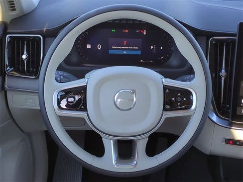 New 2026 Volvo XC90 B6 Ultra w/ Protection Package Premier image 22