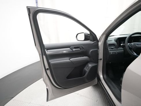 Used 2026 GMC Terrain Elevation w/ Elevation Premium Package AWD/4WD image 28