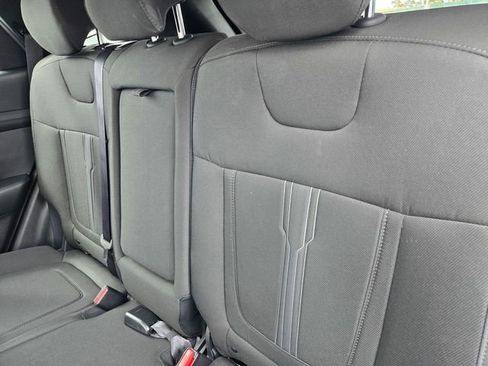 Used 2025 Hyundai Tucson SEL image 11