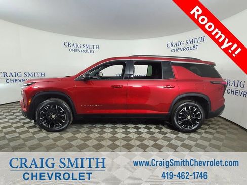 New 2026 Chevrolet Traverse LT w/ Enhanced Driving Package image 2