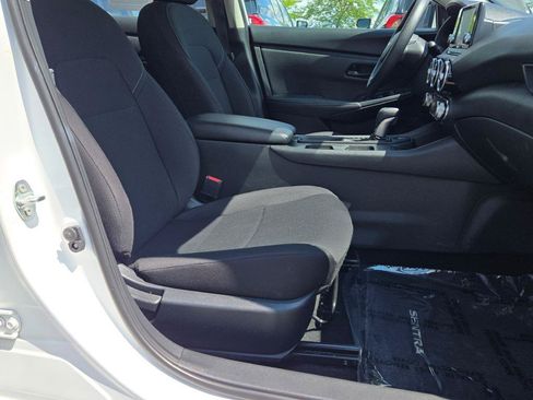 Used 2024 Nissan Sentra S FWD image 5
