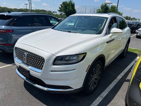 Used 2023 Lincoln Nautilus Reserve w/ Equipment Group 201A AWD/4WD image 1