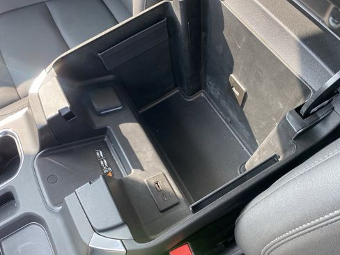 Used 2025 GMC Sierra 1500 Elevation w/ Elevation Premium Package image 37