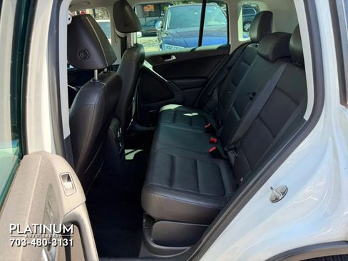 Used 2015 Volkswagen Tiguan SEL AWD/4WD image 14