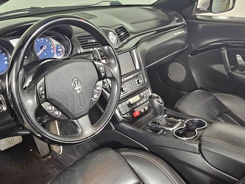 Used 2012 Maserati GranTurismo Convertible 2D image 18