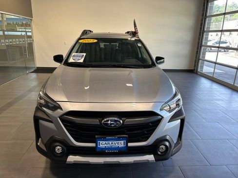 Used 2023 Subaru Outback Limited AWD/4WD image 2