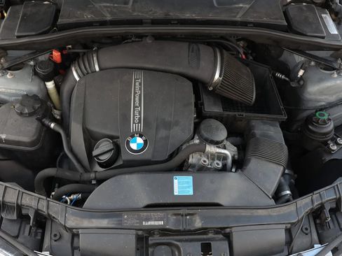 Used 2011 BMW 135i Coupe RWD image 40