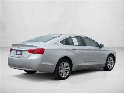 Used 2018 Chevrolet Impala LT image 3
