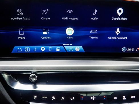 Used 2025 Cadillac Lyriq Sport w/ LPO, Floor Liner Package AWD/4WD image 22