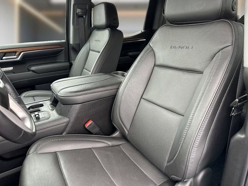 Certified 2023 GMC Sierra 1500 Denali w/ Denali Reserve Package AWD/4WD image 12