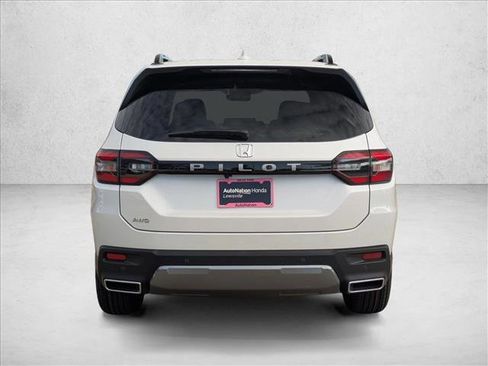 New 2026 Honda Pilot EX-L image 8