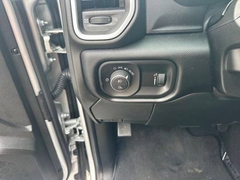 Used 2026 RAM 2500 Big Horn AWD/4WD image 20