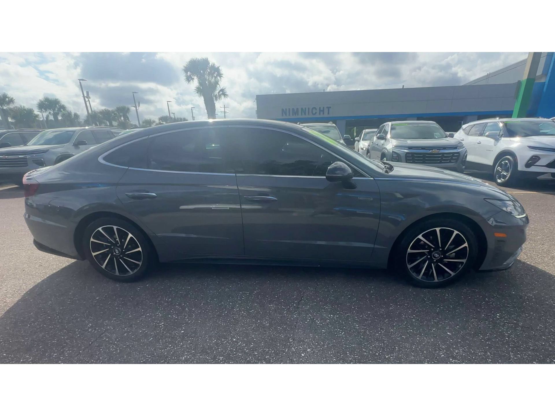Used 2020 Hyundai Sonata SEL Plus w/ Tech Package FWD image 9
