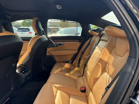 Used 2017 Volvo S90 T6 Inscription w/ Vision Package AWD/4WD image 10
