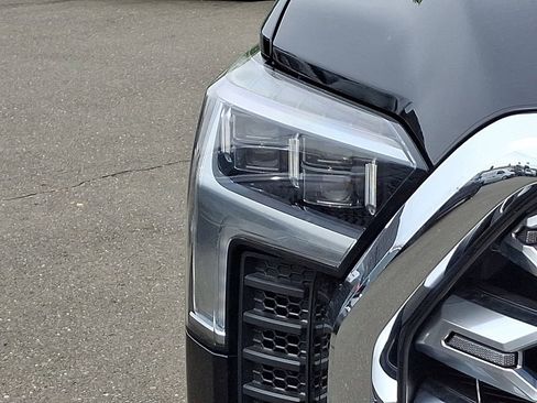 Used 2023 Toyota Tundra 1794 Edition AWD/4WD image 9