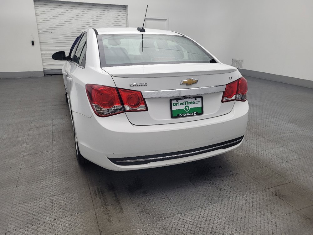 Used 2016 Chevrolet Cruze LT w/ Sun And Sound Package FWD image 6