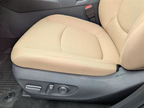 New 2025 Toyota RAV4 XLE w/ Convenience Package FWD image 4