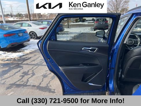 Certified 2025 Kia Sportage EX w/ Premium Package image 48